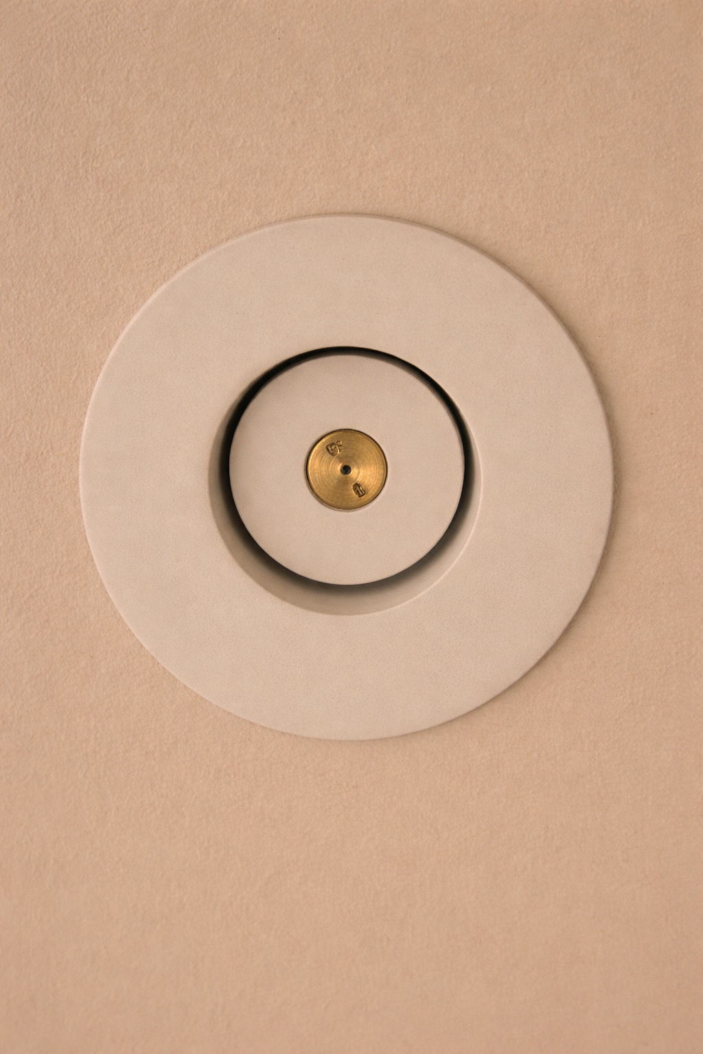 Diffuseur de gaz lacrymogène CS filaire dissimulé – Qualiforce - sans abonnement